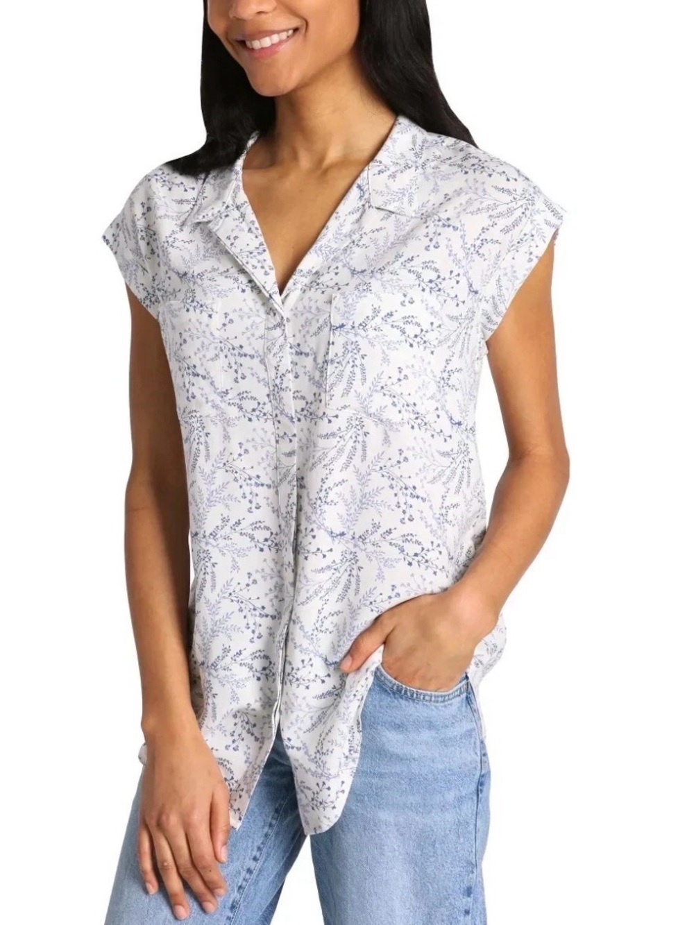 Cap Sleeve Floral Button-Front Top in White and Light Blue